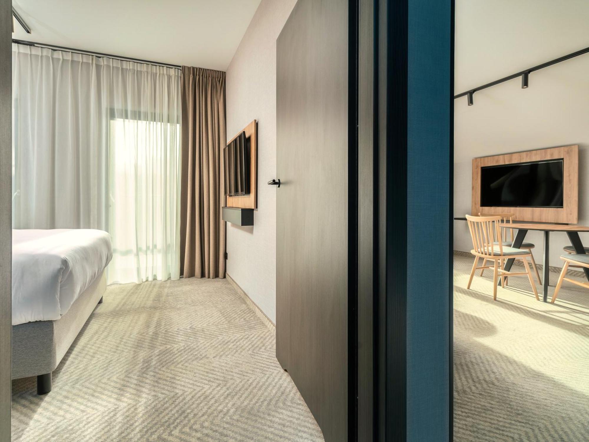 Happy Valley Aparthotel