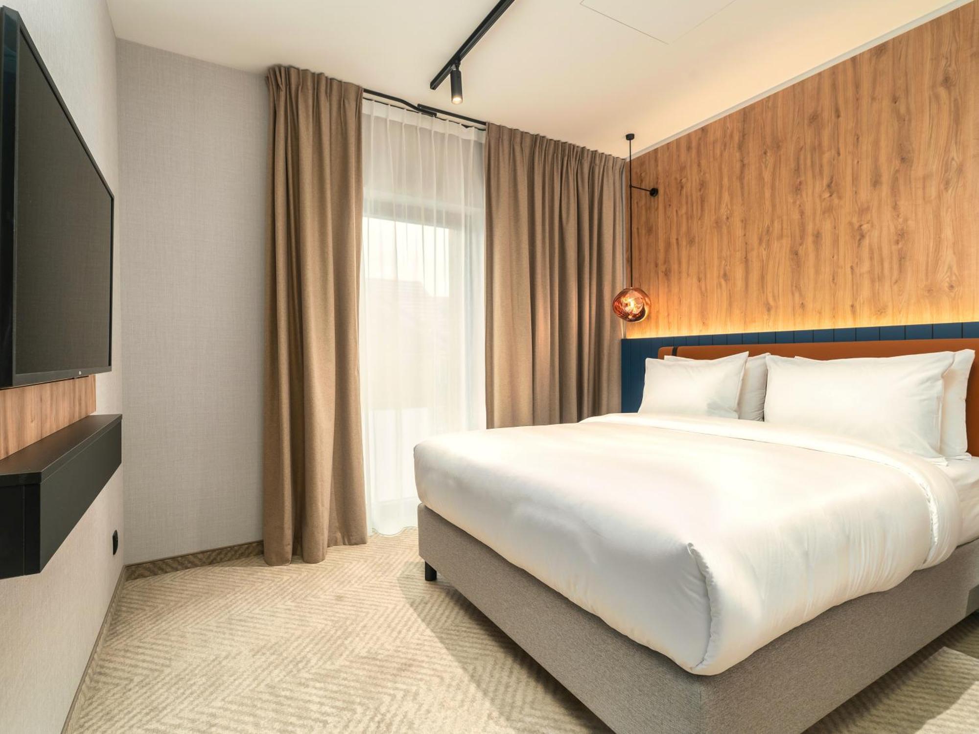 Hotel apartamentowy Happy Valley